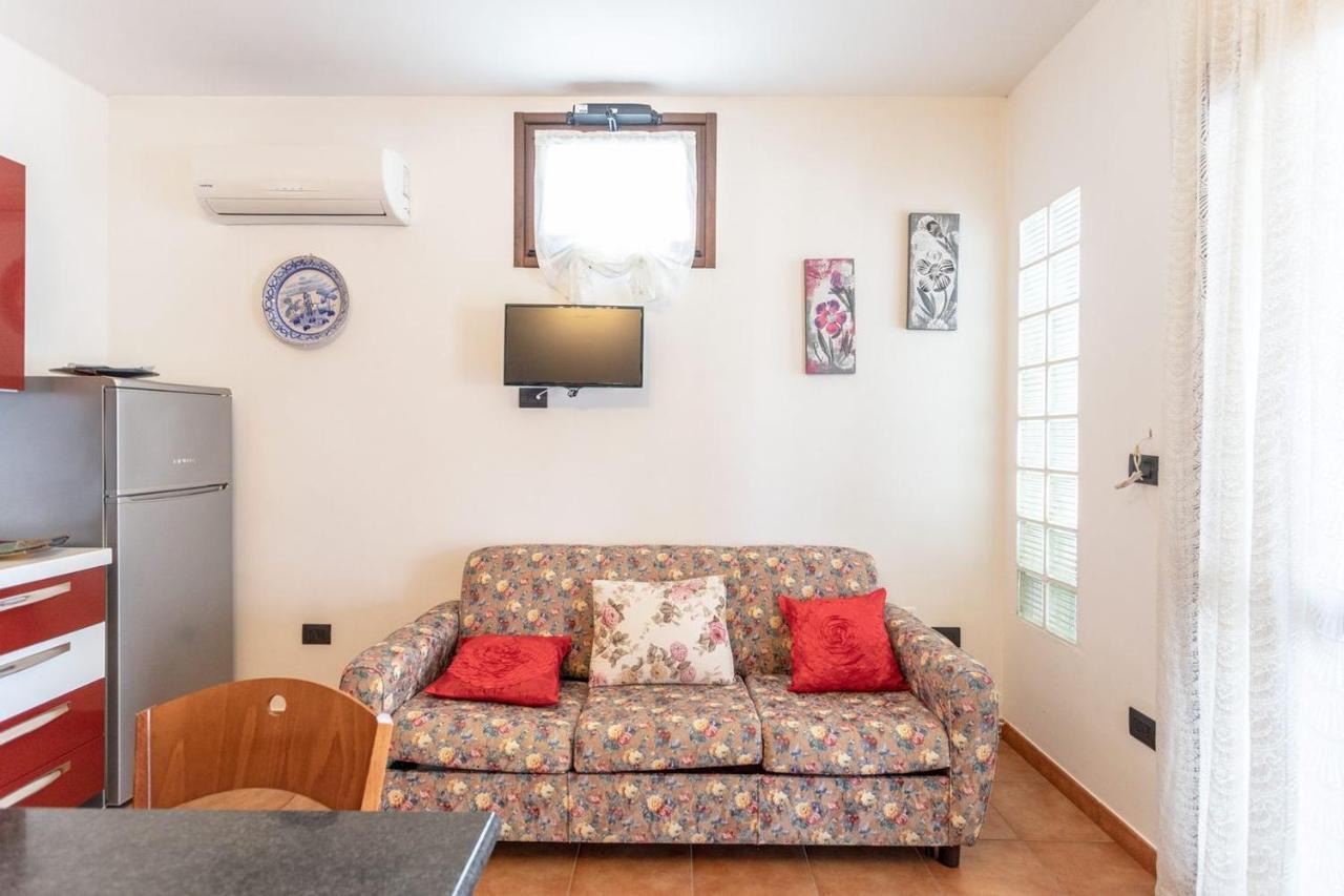 Villa Stracca Con Ampio Spazio Esterno Capilungo Bagian luar foto