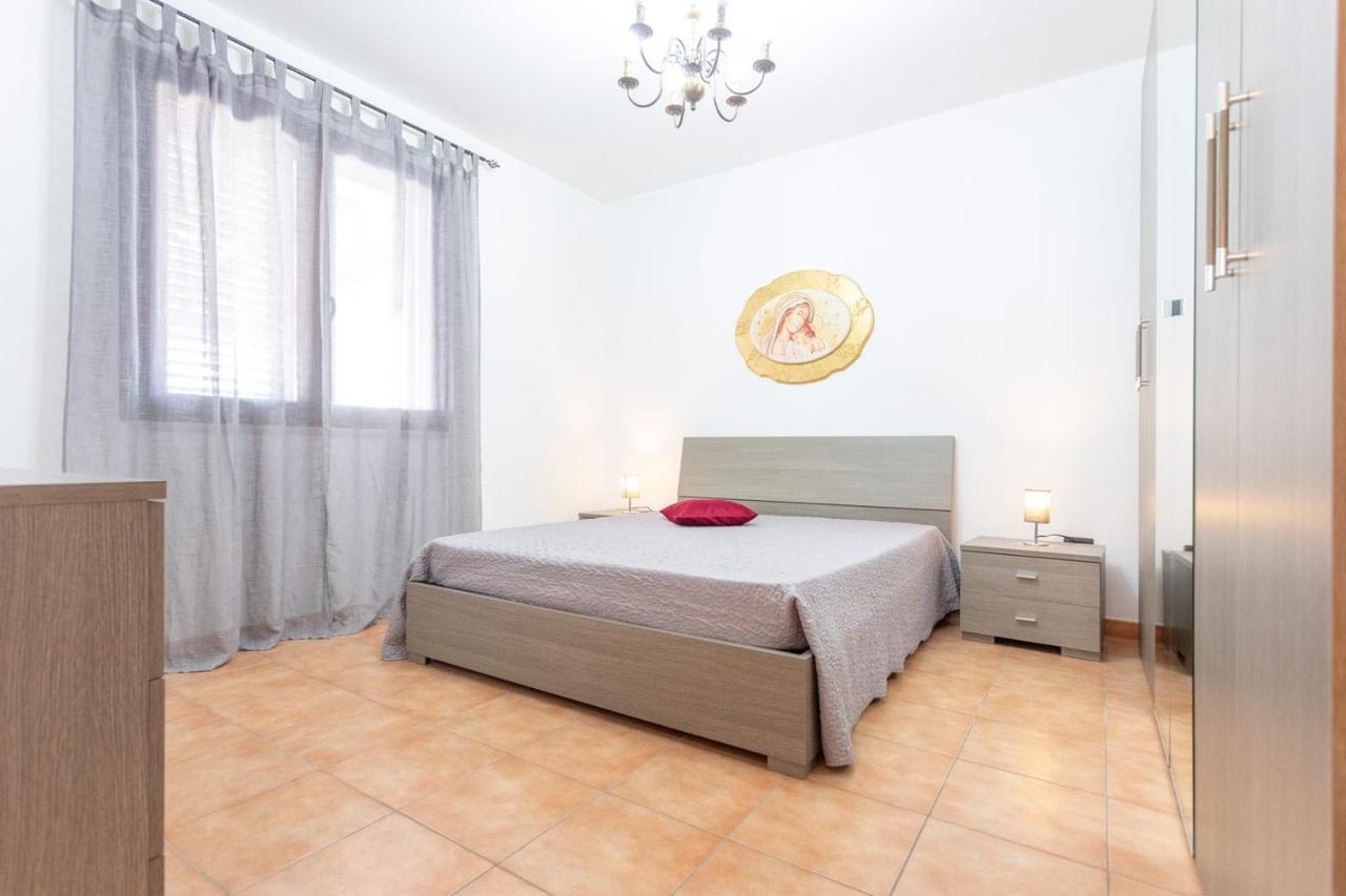 Villa Stracca Con Ampio Spazio Esterno Capilungo Bagian luar foto