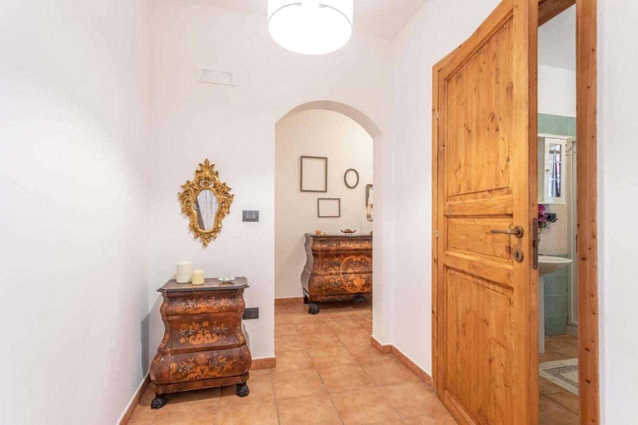 Villa Stracca Con Ampio Spazio Esterno Capilungo Bagian luar foto