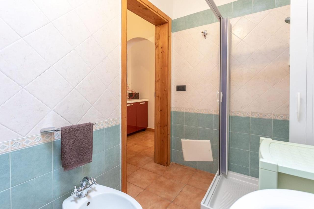 Villa Stracca Con Ampio Spazio Esterno Capilungo Bagian luar foto