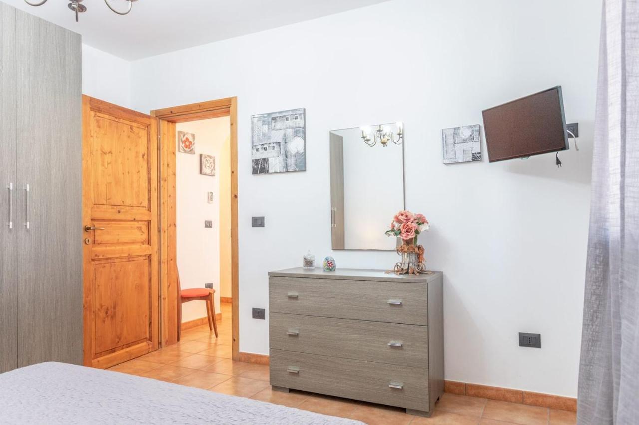 Villa Stracca Con Ampio Spazio Esterno Capilungo Bagian luar foto